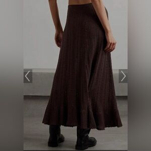 Elegant Brown Women's Skirt